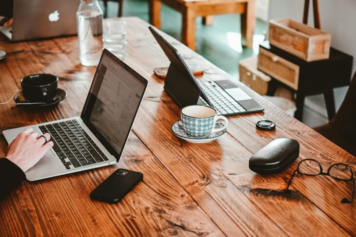 comment choisir redacteur web freelance